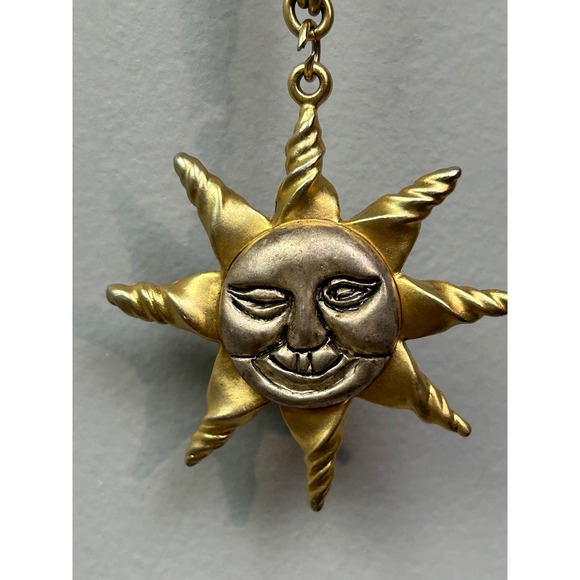 Sun Face Pendant Necklace Gold Tone Chain Celestial Whimsical Jewelry - Picture 1 of 7